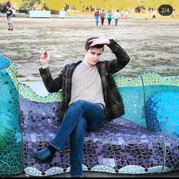 Meet your Posher, Danny - Picture 1 of 1